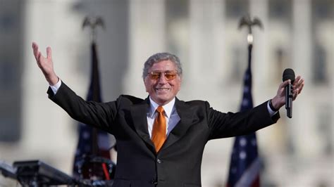 Friends and admirers of Tony Bennett react to the news of his death